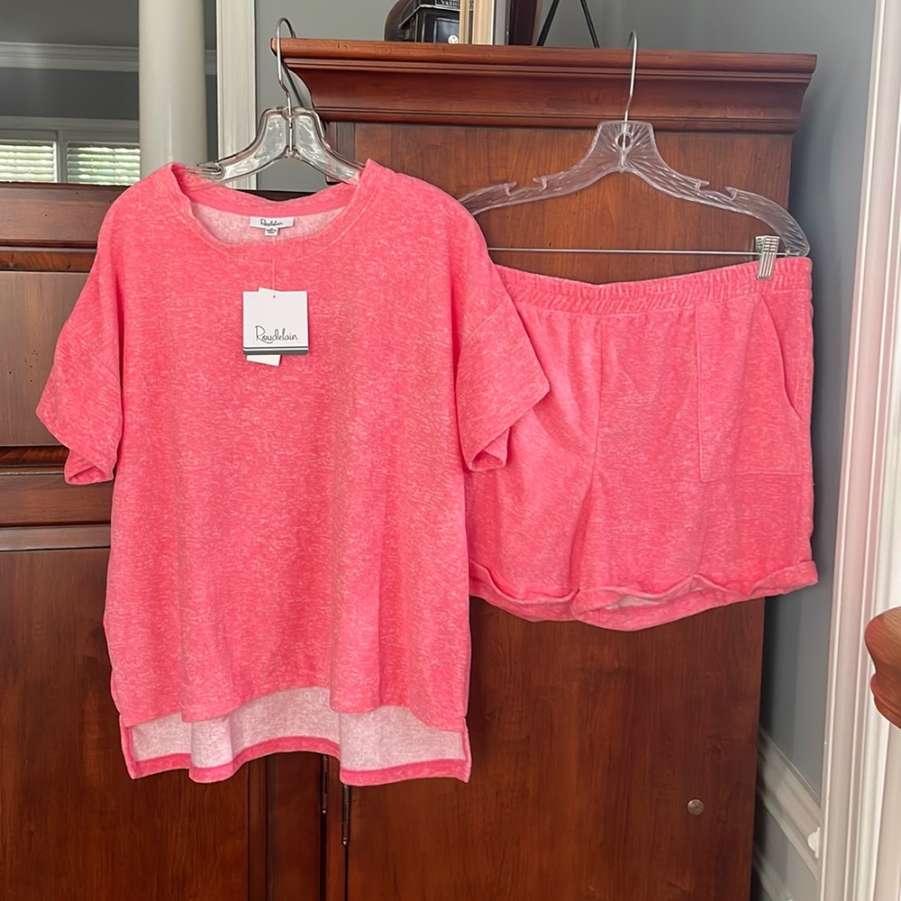 NWT Roudelain Super Soft Short Set